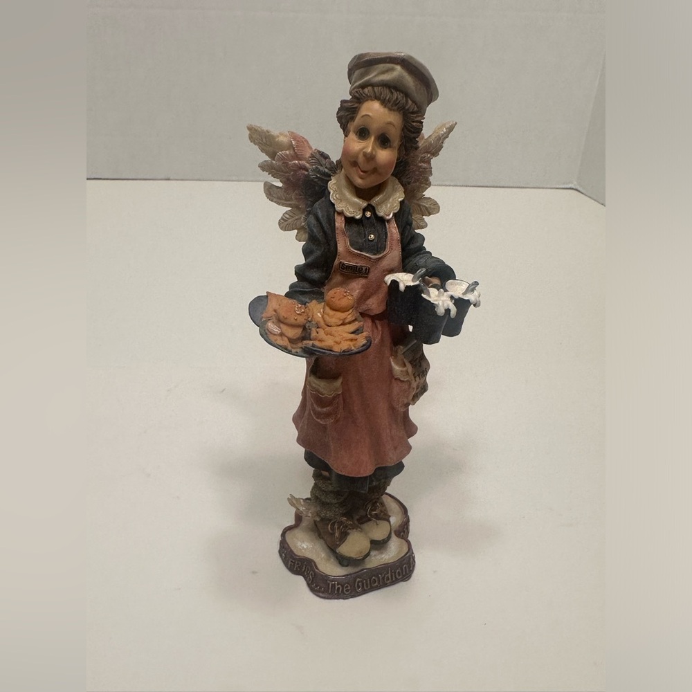 Boyds Bears Folkstone Ms. Fries The Guardian Angel of Waitresses Style #28246gcc